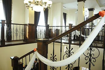 Royal Class Hotel